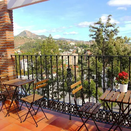 Villa Malaga Alojamento de Acomodação e Pequeno-almoço 3*